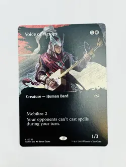 Voice of Victory 331 - NM Foil Borderless - Tarkir: Dragonstorm - MTG - Image 1