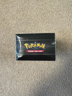 POKEMON SWORD & SHIELD VIVID VOLTAGE BUILD AND BATTLE BOX BRAND NEW SEALED - Image 3