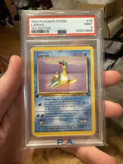 1999 Pokemon Fossil no 25 1st Edition PSA 9 - Image 1