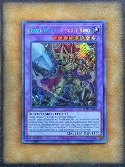 Yugioh Fossil Warrior Skull King BLAR-EN006 Secret Rare 1st Ed NM - Image 1