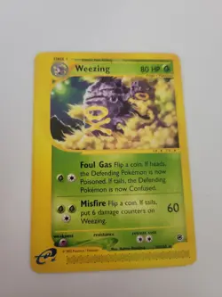 Pokemon TCG Weezing 70/165 Expedition Regular Rare Unlimited Grass LP - Image 1
