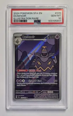 2024 POKEMON SFA EN-SHROUDED FABLE ILLUSTRATION RARE #070 DUSKNOIR PSA 10 🔥 GEM - Image 1