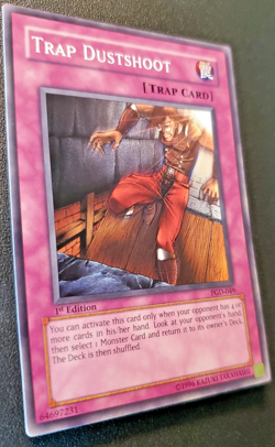 Yu-Gi-Oh! Trap Dustshoot PGD-049 Pharaonic Guardian Vintage 2003 1st Edition NM - Image 2