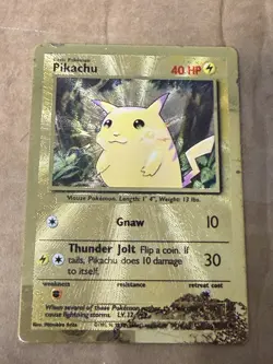 2021 Pokemon Pikachu Gold Metal Ultra Premium Collection 58/102 - Celebrations - Image 4