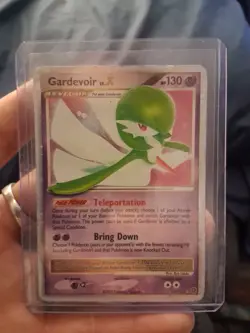 Pokemon Gardevoir TCG LV.X Holo Rare Card 131/132 Secret Wonders - Image 1