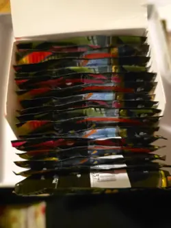 Box of 18 - 10 Per Pack - Mega Evolution Phantasmal Flames Pokemon Trading Cards - Image 3