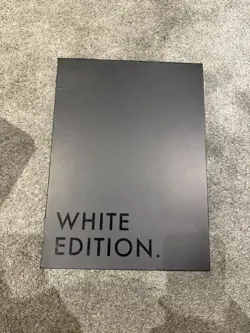 Vault x 9 Pocket Exo-Tec Zip White Edition Binder for 360 Trading Card - Image 3