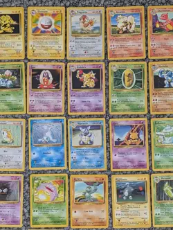 Complete 1999 Base Set 17-102 Non Holo Pokemon Card WOTC TCG Bulk lot - Image 4
