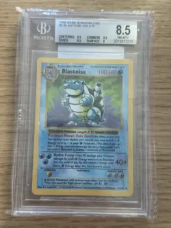 Blastoise Holo Shadowless Pokemon Base Set BGS 8.5 1999 - Image 1