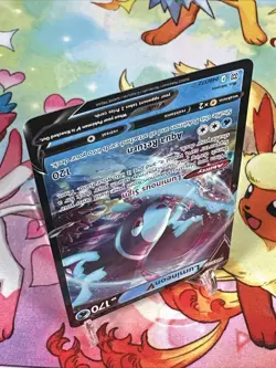 Pokemon TCG Lumineon V 040/172 Ultra Rare Card SWSH09 Brilliant Stars NM - Image 3