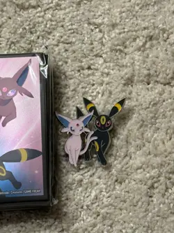 Pokemon TCG - Prismatic Evolutions Figure Collection Sleeves and Pin - Image 2