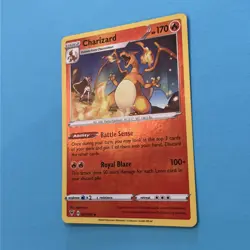 Pokemon TCG Vivid Voltage: Charizard Reverse Holo #25/185 LP - Image 2