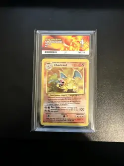 Pokemon Charizard 4/102 Base Set Holo Card 1999-2000 4th Print - Image 1