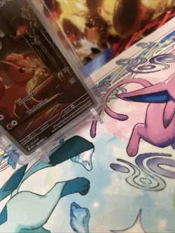 Pokemon TCG - Vulpix 138/132 Me01: Mega Evolution Holo Near Mint - Image 5