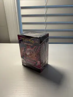 Pokemon TCG Fusion Strike Build and Battle Box, New Sealed - Image 2