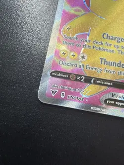 Pokemon TCG Vivid Voltage Pikachu v 170/185 MP Full Art Ultra Rare Card - Image 5