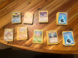 Large 400+ common/uncommon vintage pokemon card lot Base, jungle, fossil, 2, Neo - Image 1