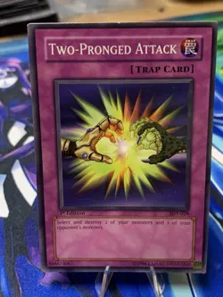 Two-Pronged Attack SDY-028 Starter Deck: Yugi 1st Edition - Image 1