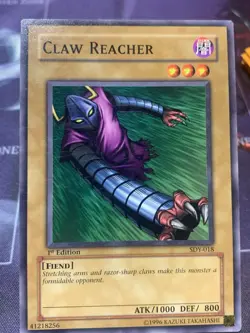 Claw Reacher SDY-018 Starter Deck: Yugi 1st Edition - Image 1