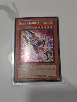 YuGiOh! Dark Magician Girl CT2-EN004 Secret Rare Limited Edition LP-MP - Image 1