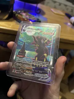 Pokemon TCG Evolving Skies Umbreon VMAX Full Art Secret Rare Holo Card 095/203 - Image 3