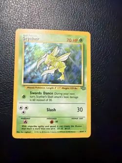Pokemon Scyther 17/130 Holo Rare Base Set 2 MP / DMG - Image 3