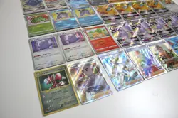 Pokemon Trading Card Lot of 31 Official TCG cards from Japan - Image 3