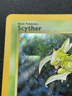 Pokemon Scyther 17/130 Holo Rare Base Set 2 MP / DMG - Image 2