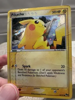 2006 Pokemon POP Series 4 Pikachu Holo #13/17 - Image 2
