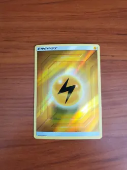 Lightning Energy - 2019 Pokemon Hidden Fates Reverse Holo - NM/MT - Image 1
