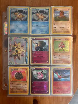 Lot of 34 Pokemon Cards - Image 2
