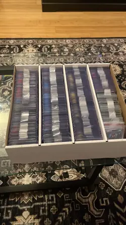 Pokemon TCG Collection: 952 Card Lot - Modern English & Japanese (NM) - Image 1