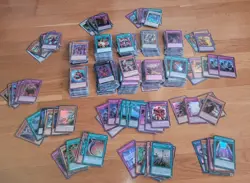 Yu-Gi-Oh Sammlungsauflosung 500+ Holos und Commons Deutsch Kein Los - Image 1