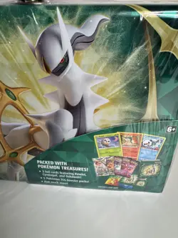 Pokemon 2022 Spring ARCEUS COLLECTORS CHEST LUNCH BOX FACTORY SEALED NEW - Image 2