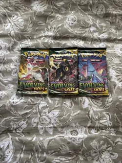 Nintendo Pokemon TCG Sword & Shield Evolving Skies Booster 3 Count Pack - Image 1