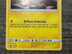 POKEMON CARD HOLO DETECTIVE PIKACHU SM194 PROMO 2019 LP + NEW DARKRAI SLEEVE - Image 3