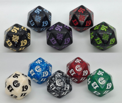 MTG D20 LIFE COUNTER DICE COMPLETE SET of 5, Magic the Gathering WOTC 20-SIDED - Image 1
