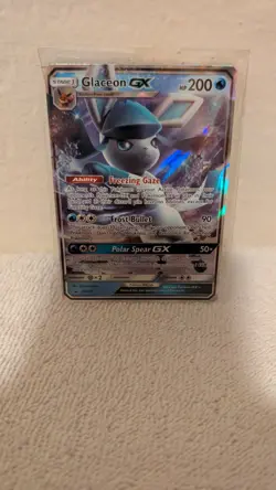 Pokemon TCG Glaceon GX SM147 Sun & Moon Promos Black Star Promo Holo Card - Image 3