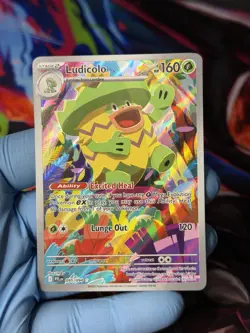 Ludicolo 95/94 - Phantasmal Flames Pokemon TCG! Near Mint condition - Image 2