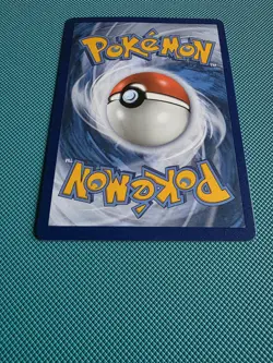 Umbreon Gold Star 17/17 Pokemon Celebrations Holo Card - Image 3