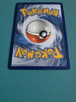 Umbreon Gold Star 17/17 Pokemon Celebrations Holo Card - Image 4