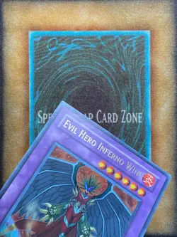 Yugioh Evil Hero Inferno Wing GLAS-EN038 Ultra Rare 1st Ed LP - Image 2