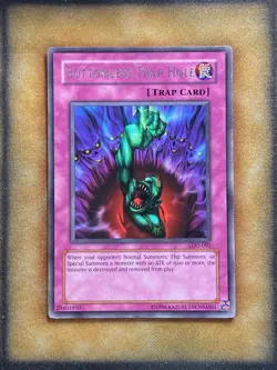 Yugioh Bottomless Trap Hole LOD-092 Rare LP - Image 1