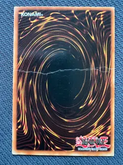 Yugioh Mirror Force Unlimited Edition Ultra Rare MRD-138 damaged - Image 2