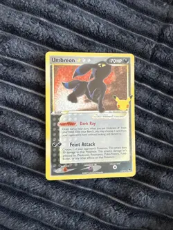 Pokemon TCG Umbreon Star Celebrations Holo Card 17/17 Classic Collection - Image 1