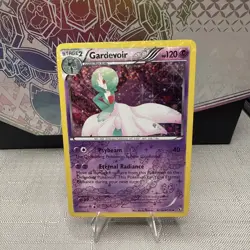 Pokemon - Gardevoir - Legendary Treasures Radiant Collection RC10/RC25 - Holo - Image 1
