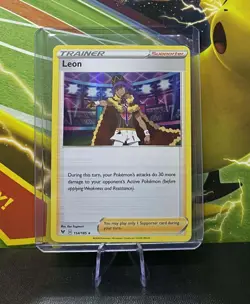 Pokemon Card Leon Vivid Voltage Holo Rare 154/185 Near Mint (Combine P&P) - Image 1