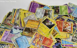 7.7 Lbs. Lot of Vintage & Modern Holographic Pokemon TCG Trading Cards - Image 3