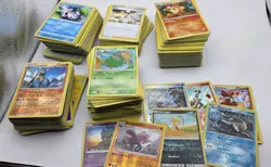 Lot Of 500+ Pokemon Cards 2007-2022 in Near Mint To Good Condition - FREE Ship! - Image 1