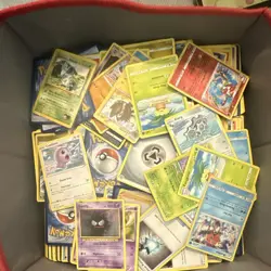 Nintendo Pokemon Trading Card Game Mixed Lot Castform Gastly Koffing in Storage. - Image 1